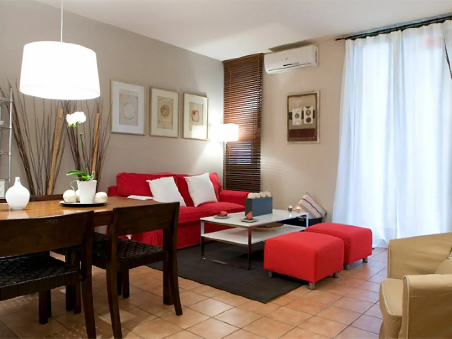 Ramblas Apartment Barcelona 3*,